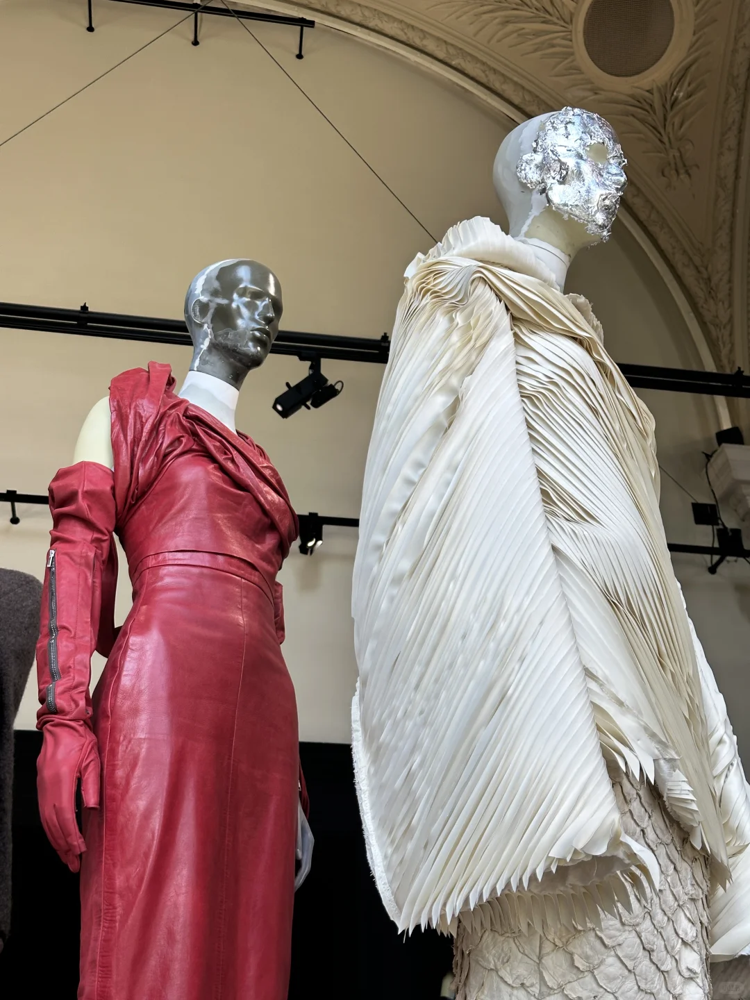 ??Rick Owens展·他的自恋扑面而来到不适