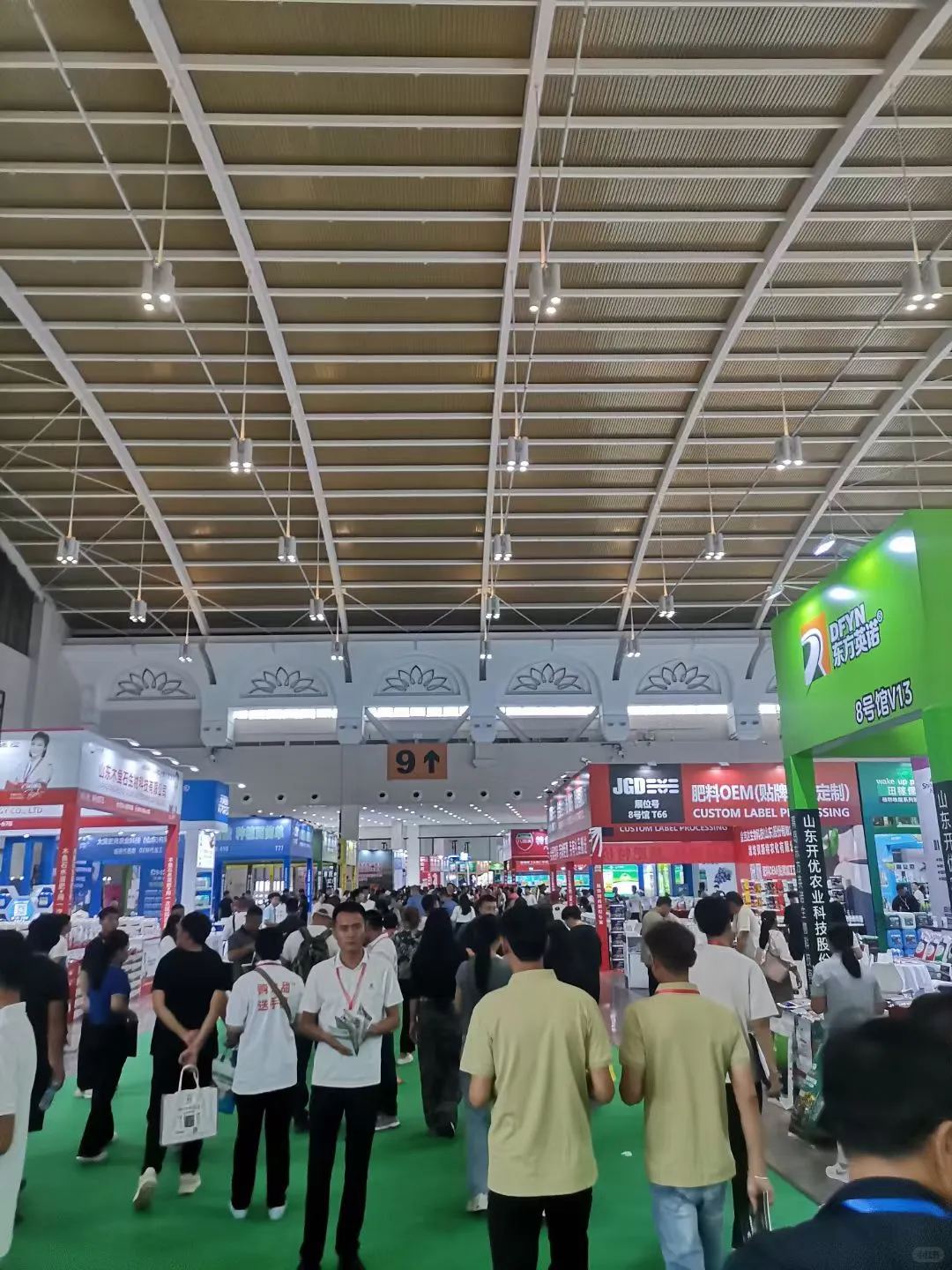 这里真的好有展会的氛围啊～