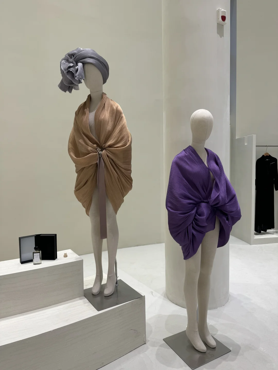 时尚艺术｜跟着设计师云看展?