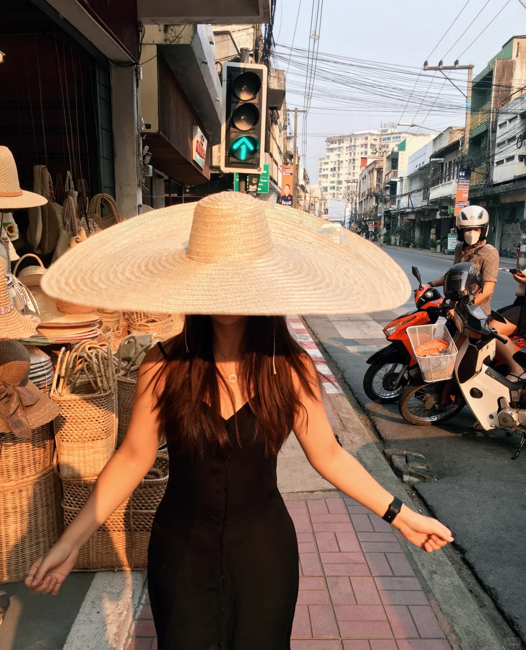 和我聊天很爽吗 嗯嗯哦哦的