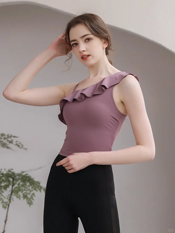 瑜伽服这样穿，拍照超好看！