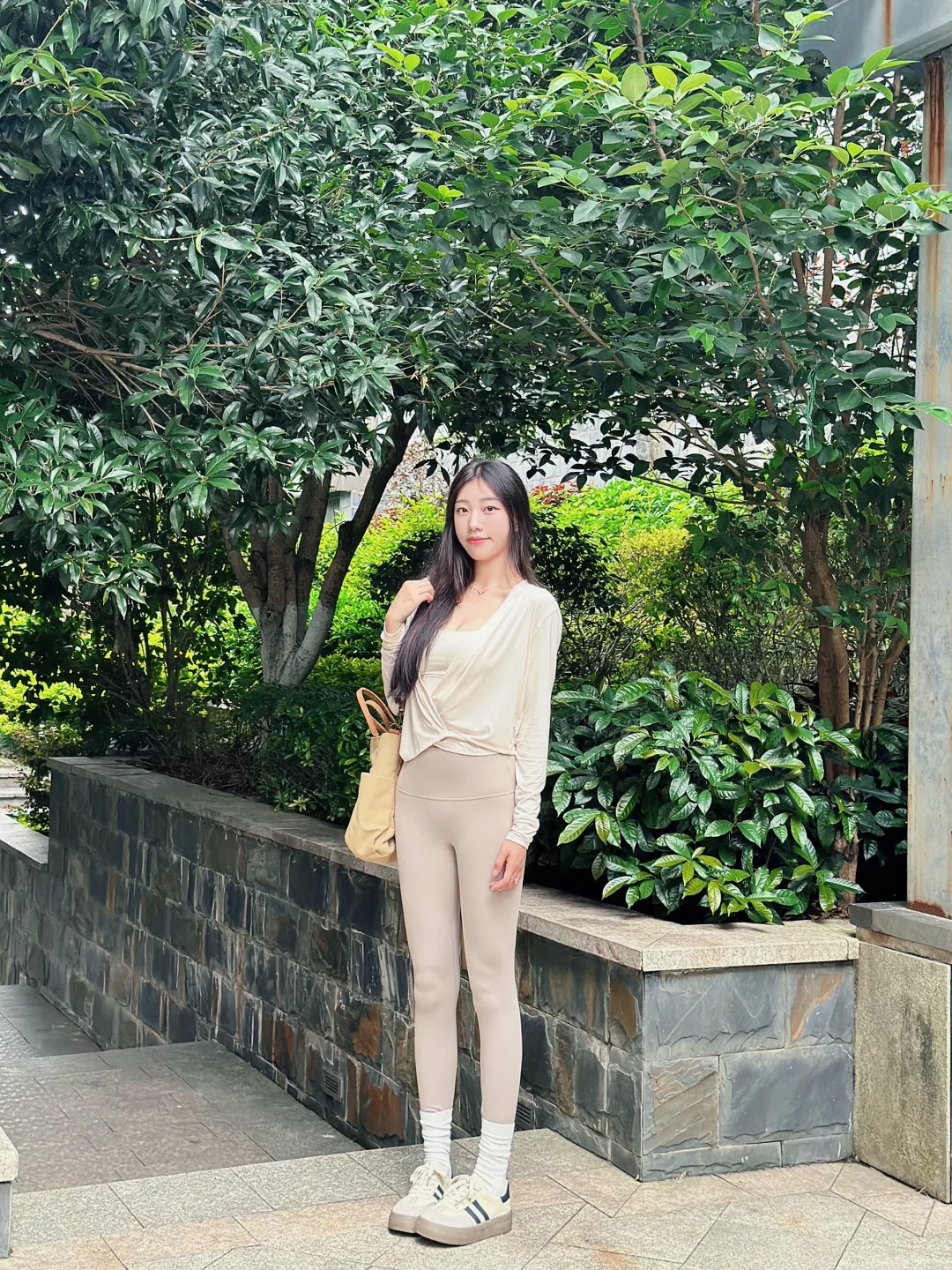 舒服又时髦的瑜伽服来了～