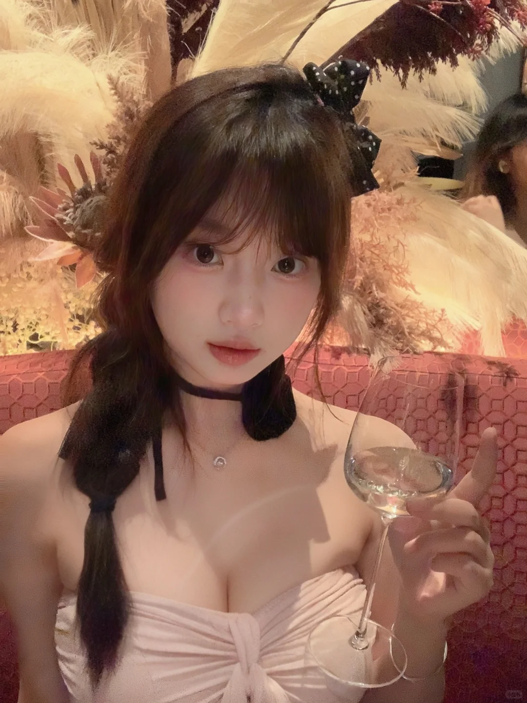 05女大｜熟女与甜妹的极限拉扯……