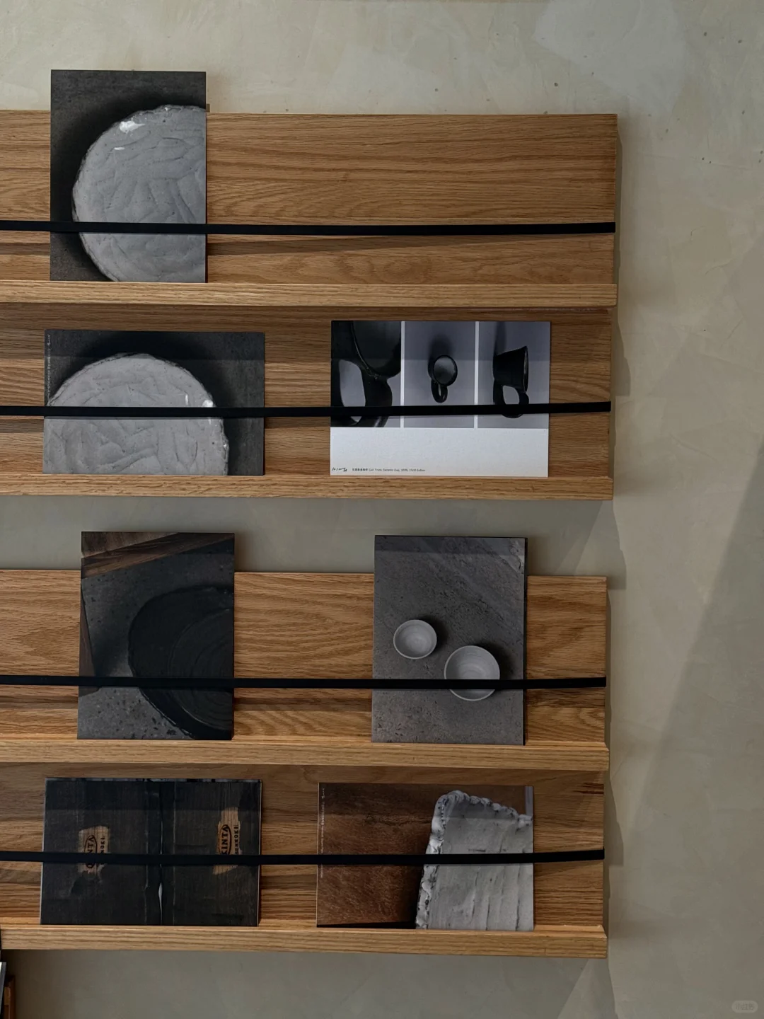 在美丽空间里看两个新展