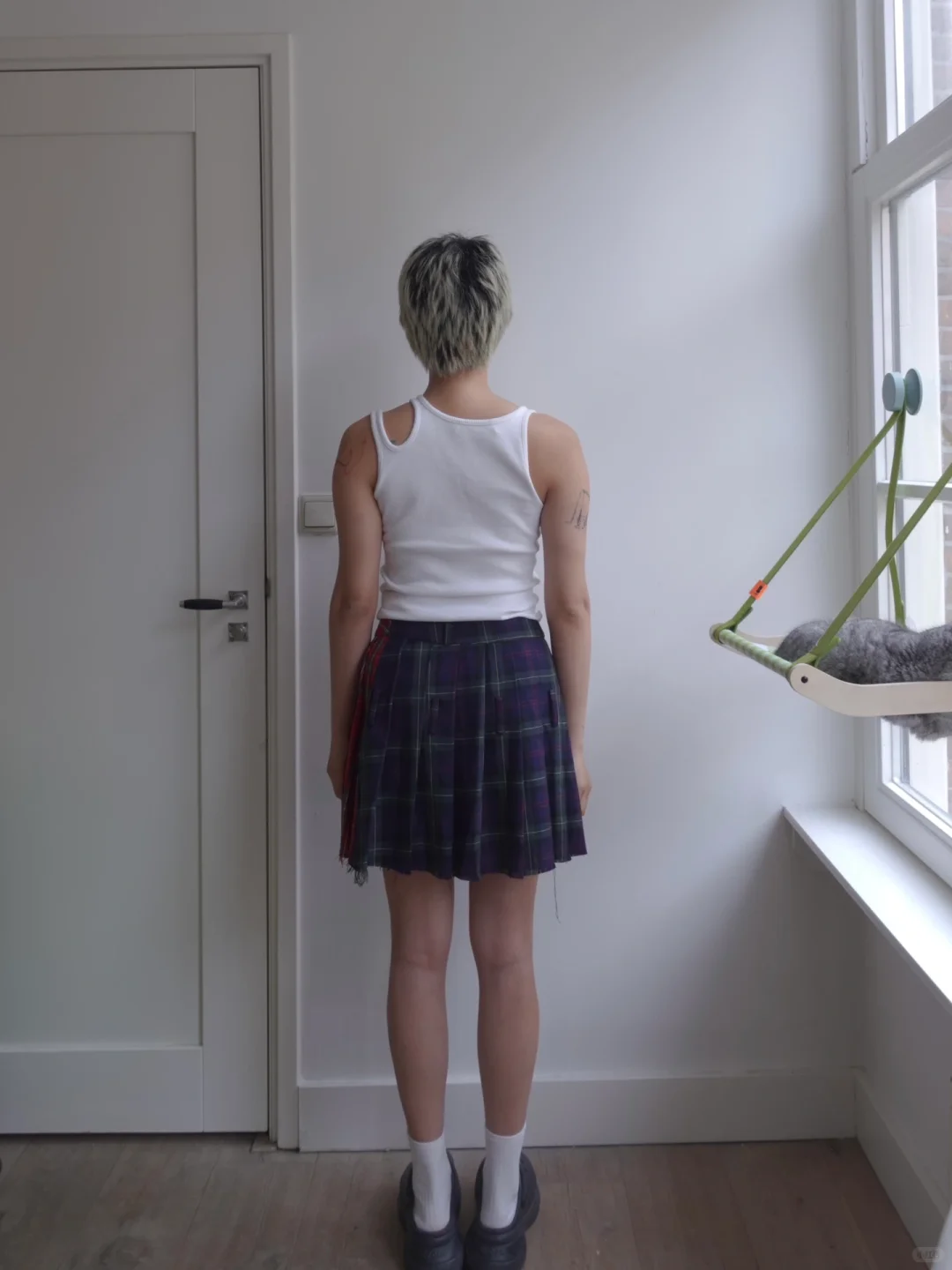 （· ·）自由我