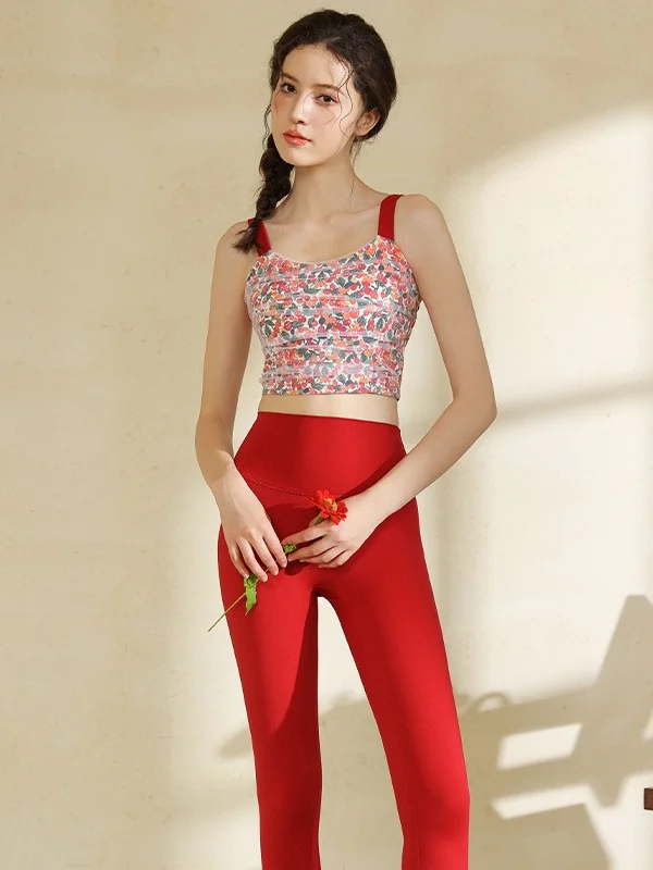 30岁-45岁伽人， 一定要尝试这几套瑜伽服