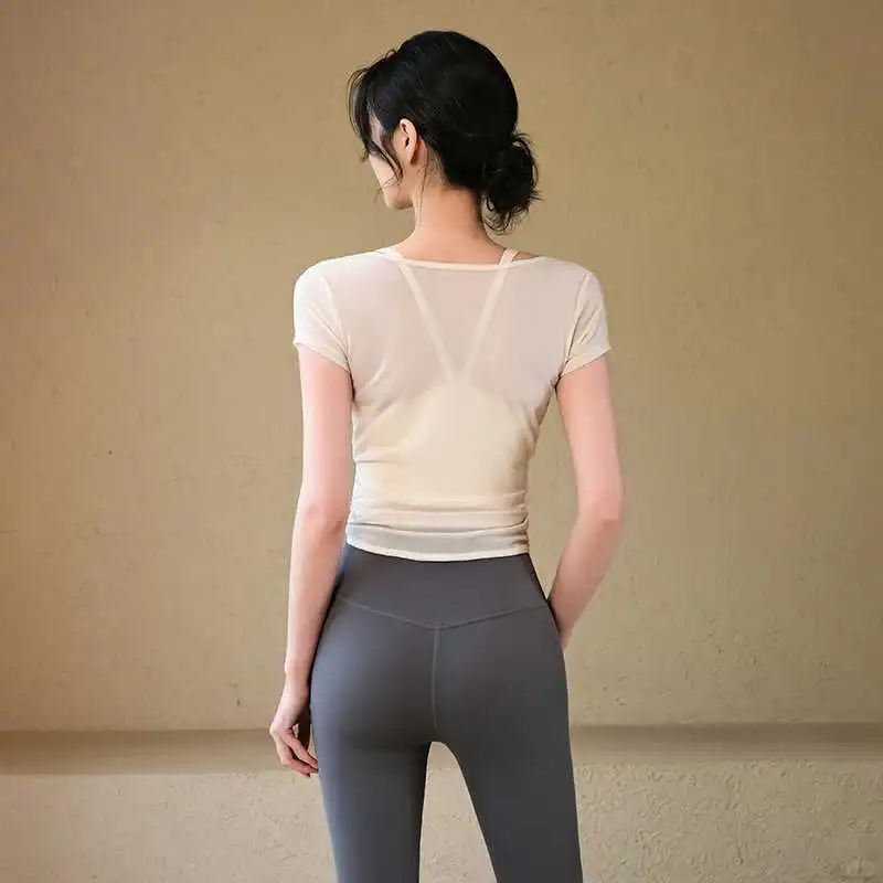 2025夏季新款瑜伽服，气质爆棚?