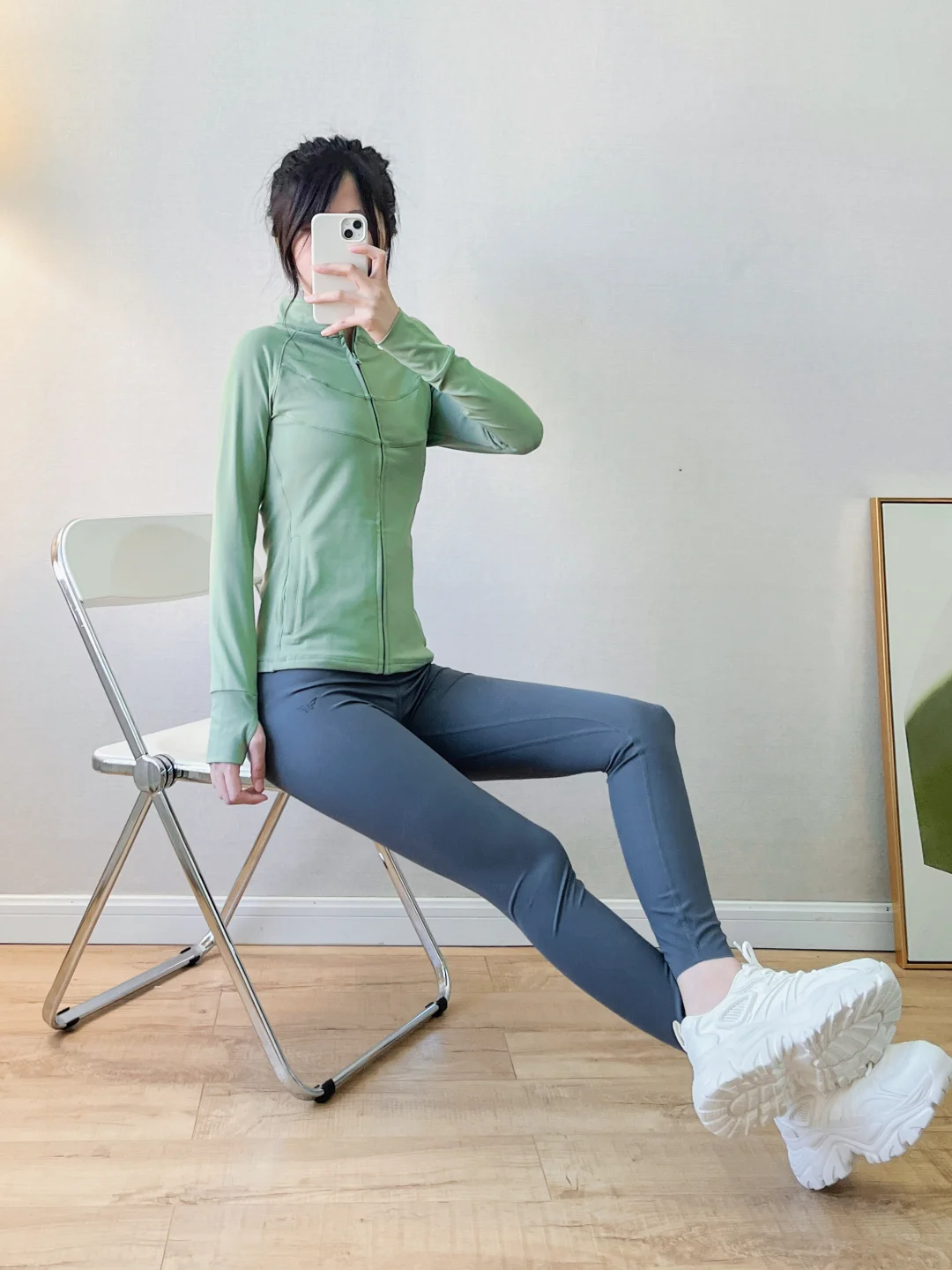 ?被这件瑜伽服美到不想脱！练瑜伽更有动力