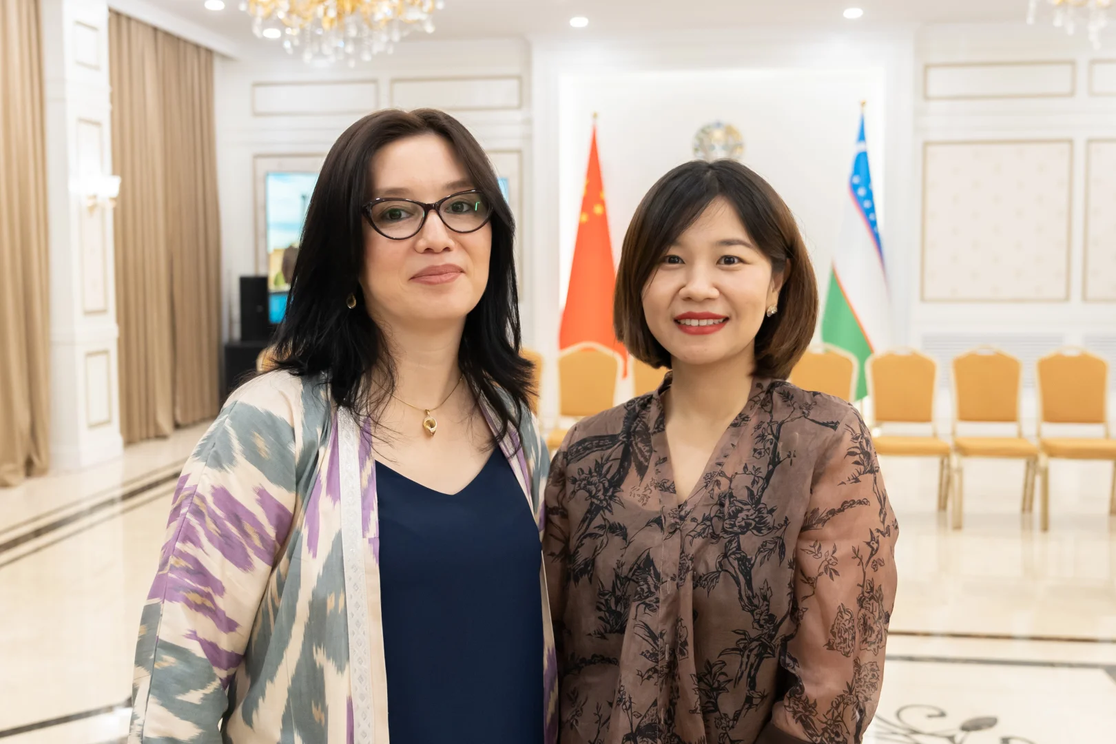 应邀出席乌兹别克斯坦民间实用艺术推介会