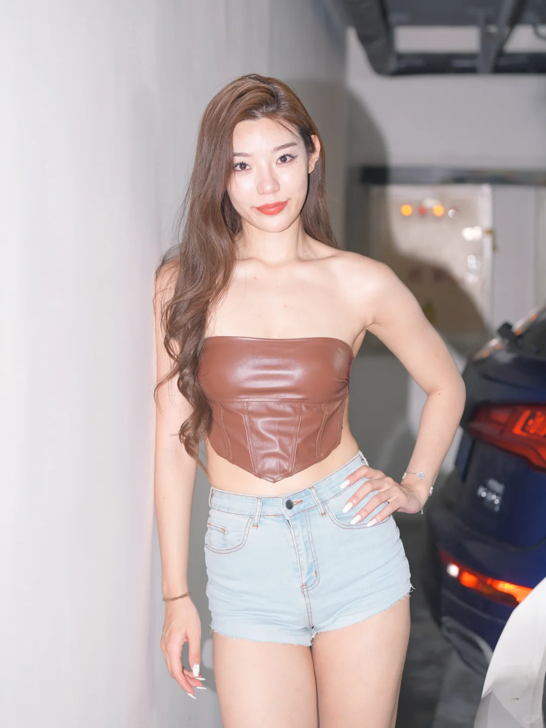 个性街拍美女，独特魅力出圈