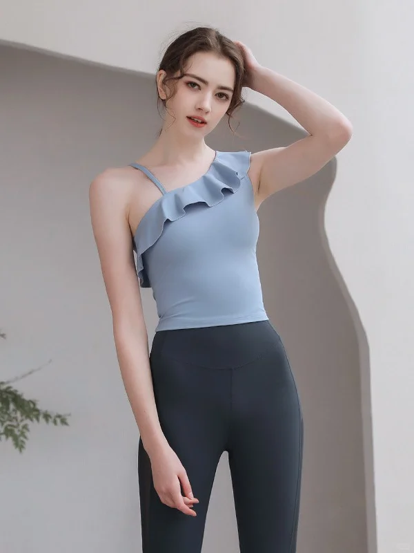 瑜伽服这样穿，拍照超好看！