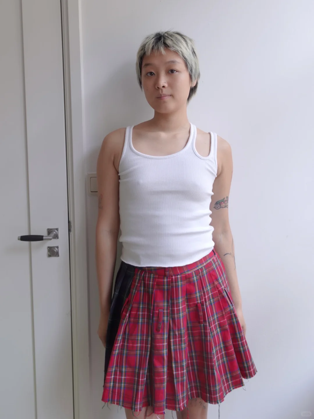 （· ·）自由我