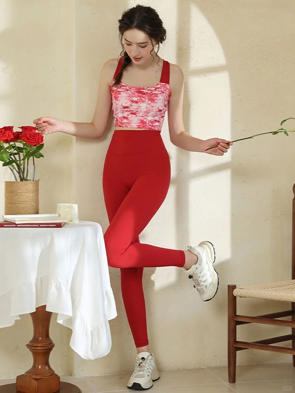 30岁以后才知道的秘密！瑜伽服选对减龄10岁