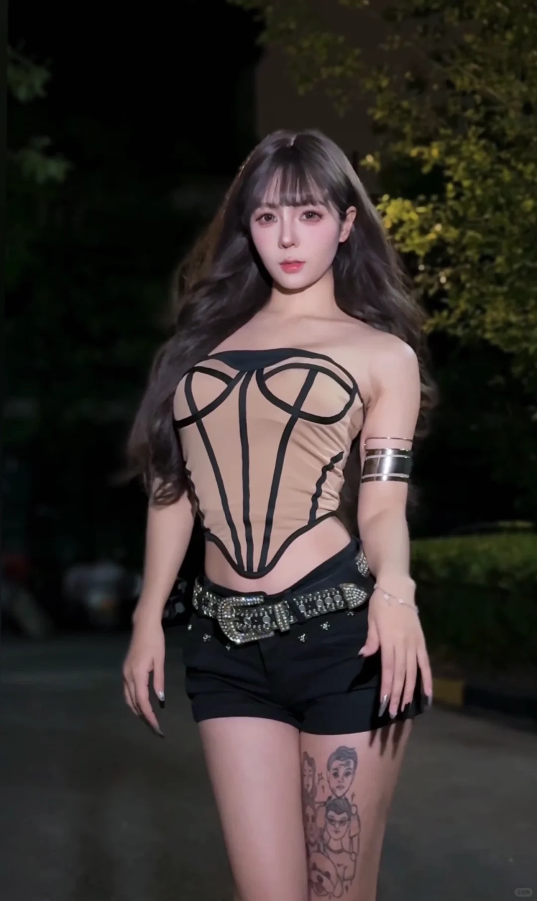 哪套更好看|2⃣️ 舞蹈博主穿搭?｜ 辣妹女团