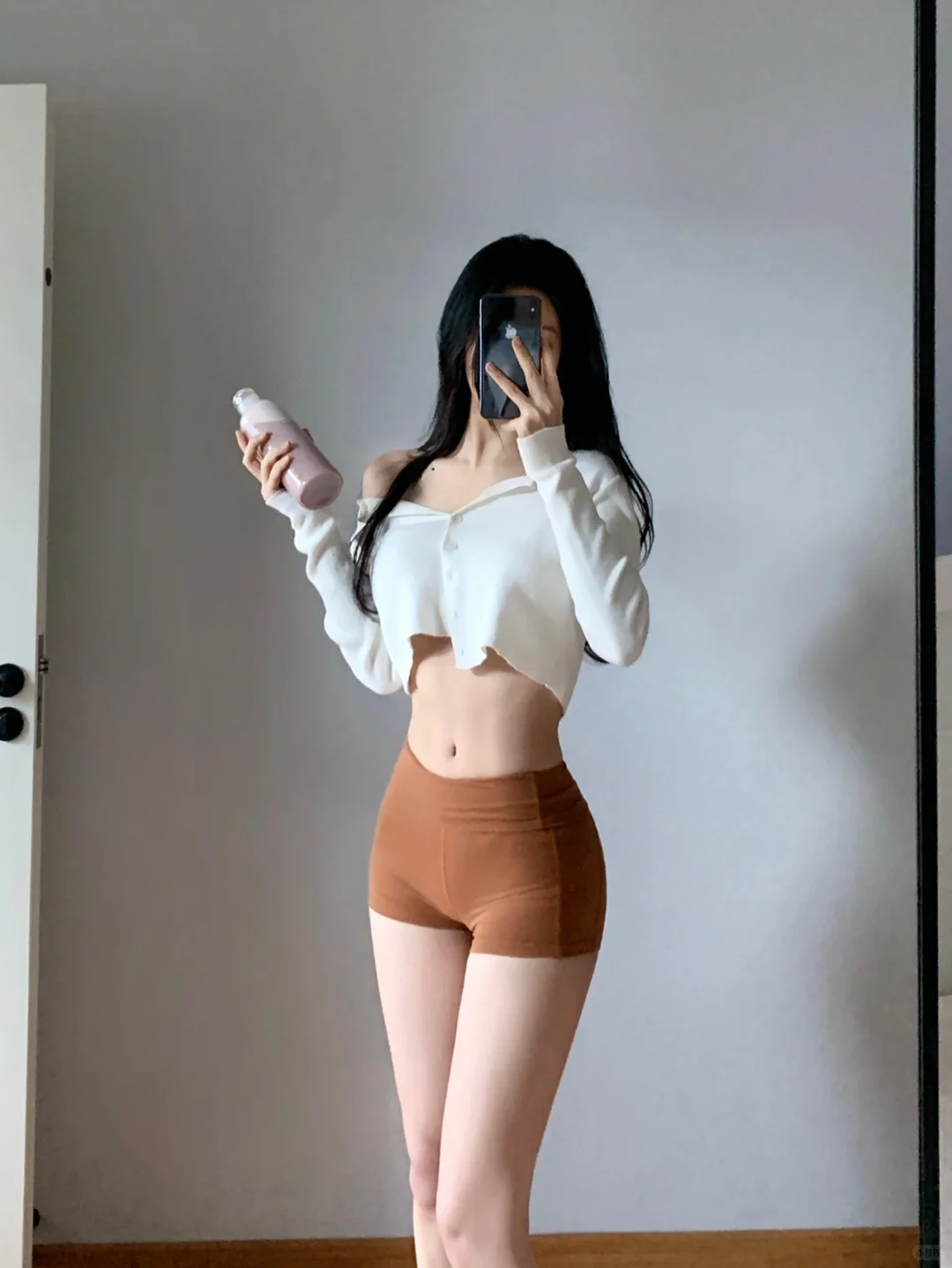 再美的衣服都不如一副好身材！