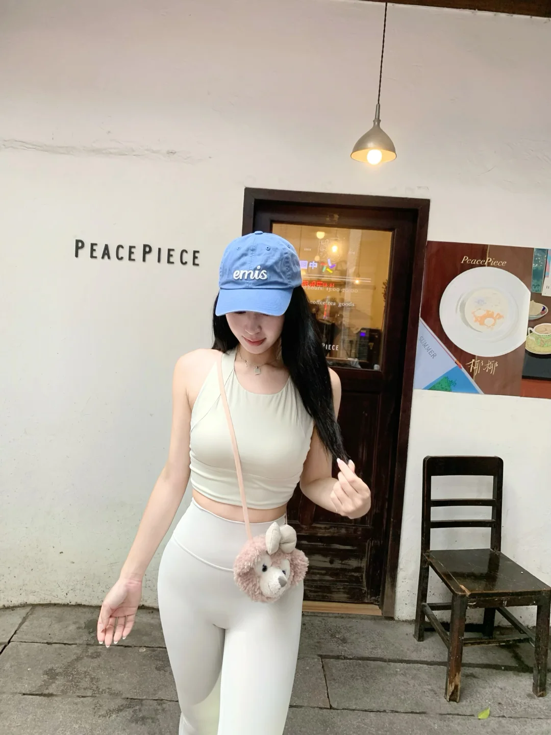 挑战只穿瑜伽服出门Day63｜纯白色的夏天?