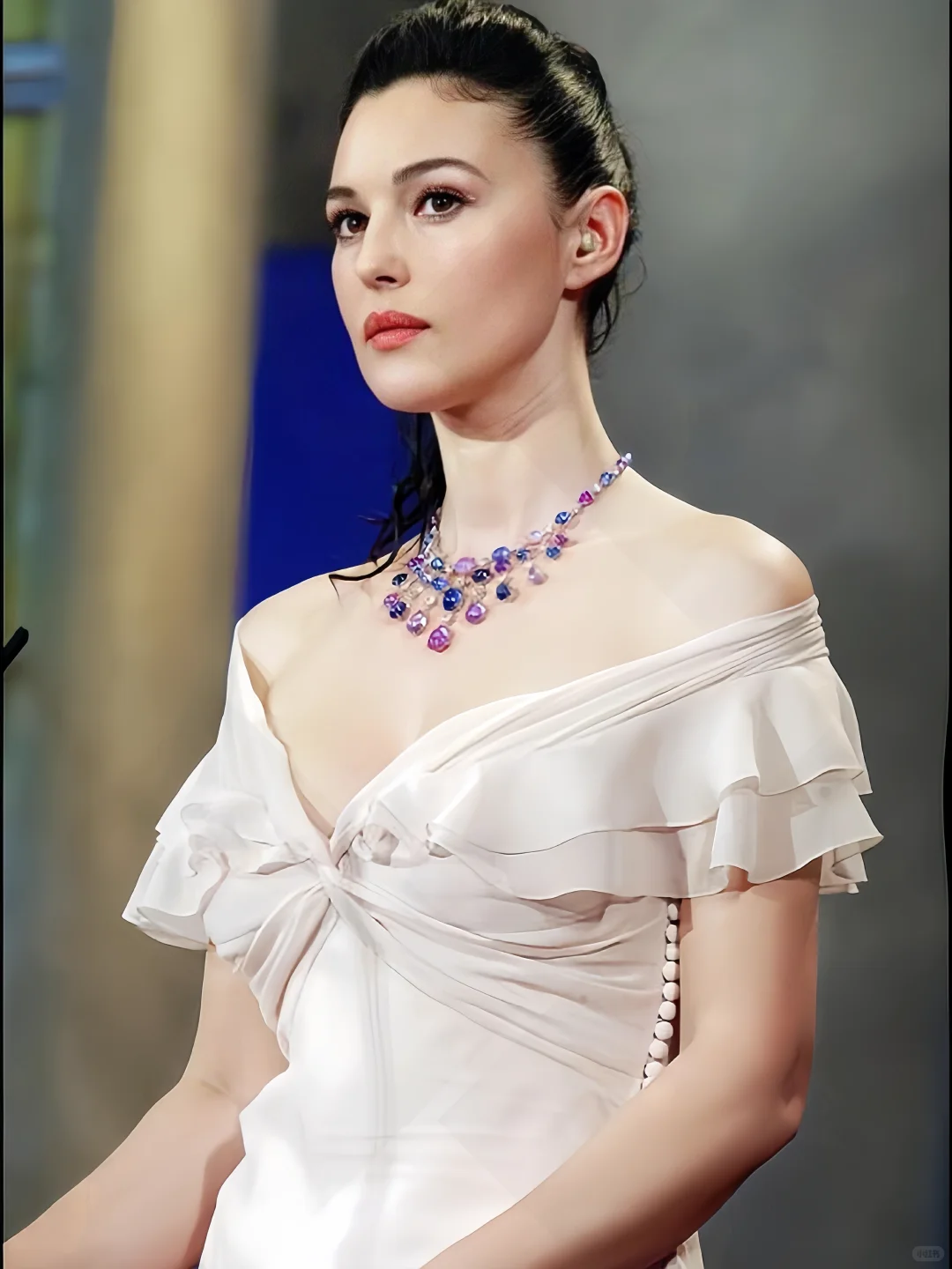 气质御姐 性感美艳