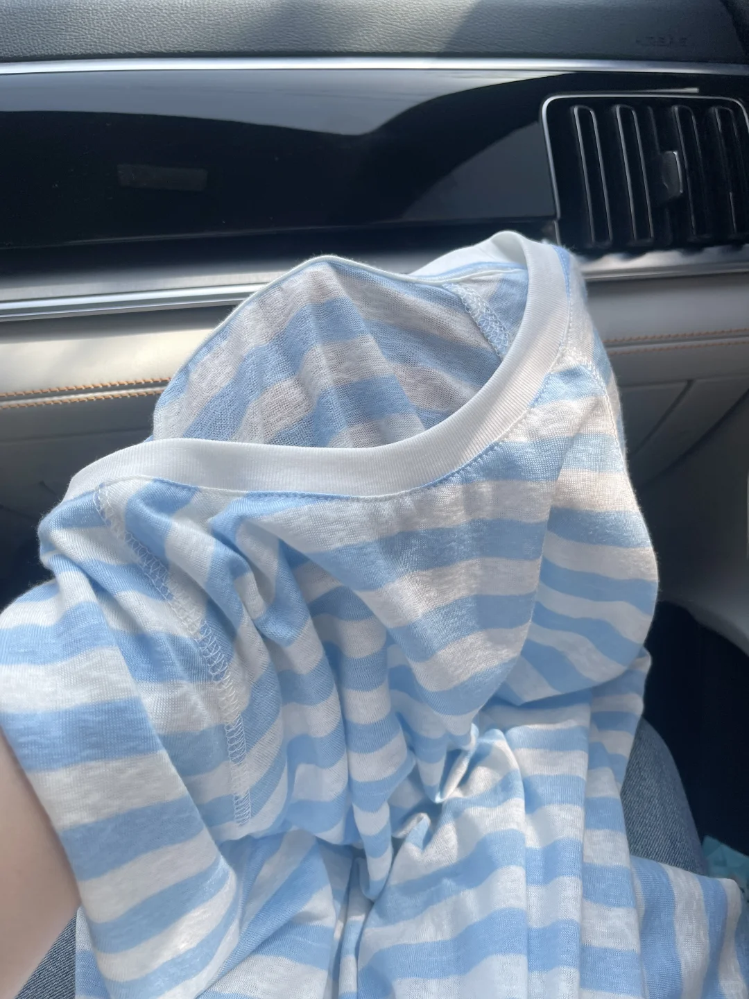 海边白月光穿搭?