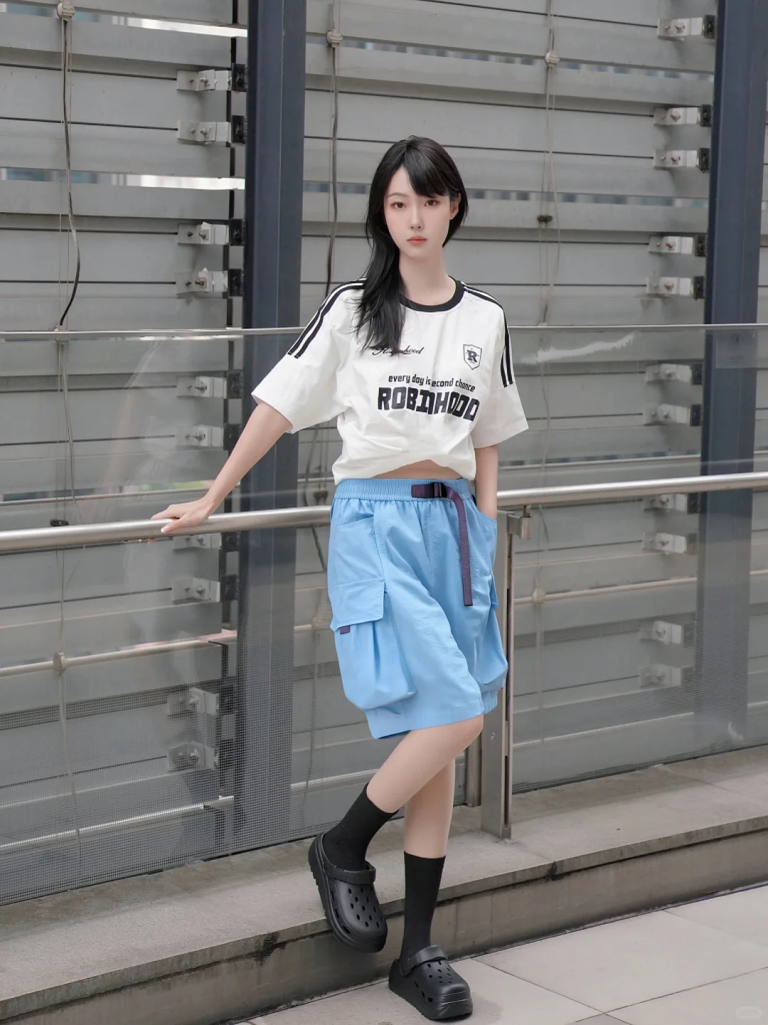 五分工装短裤！中性风多巴胺海边穿搭