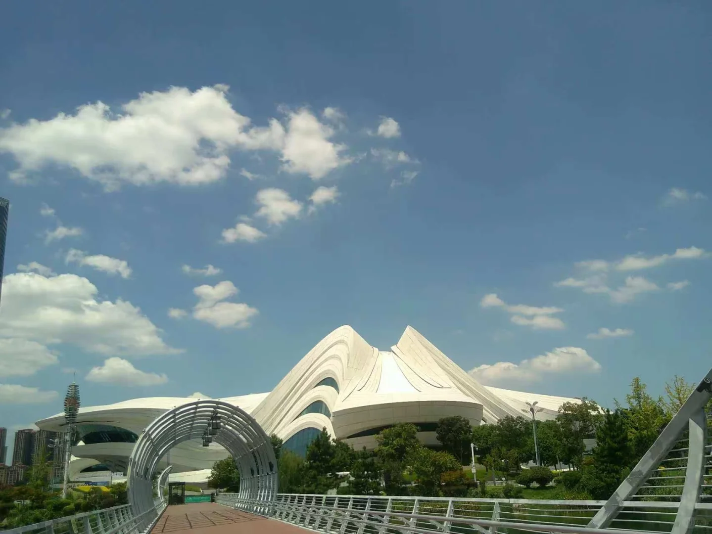 梅溪湖文化艺术中心 | 未来感大片诞生地*