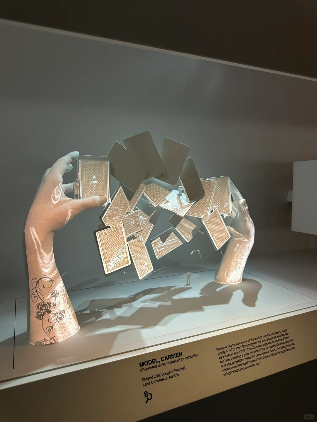 进入Es Devlin的异度空间?⚪️