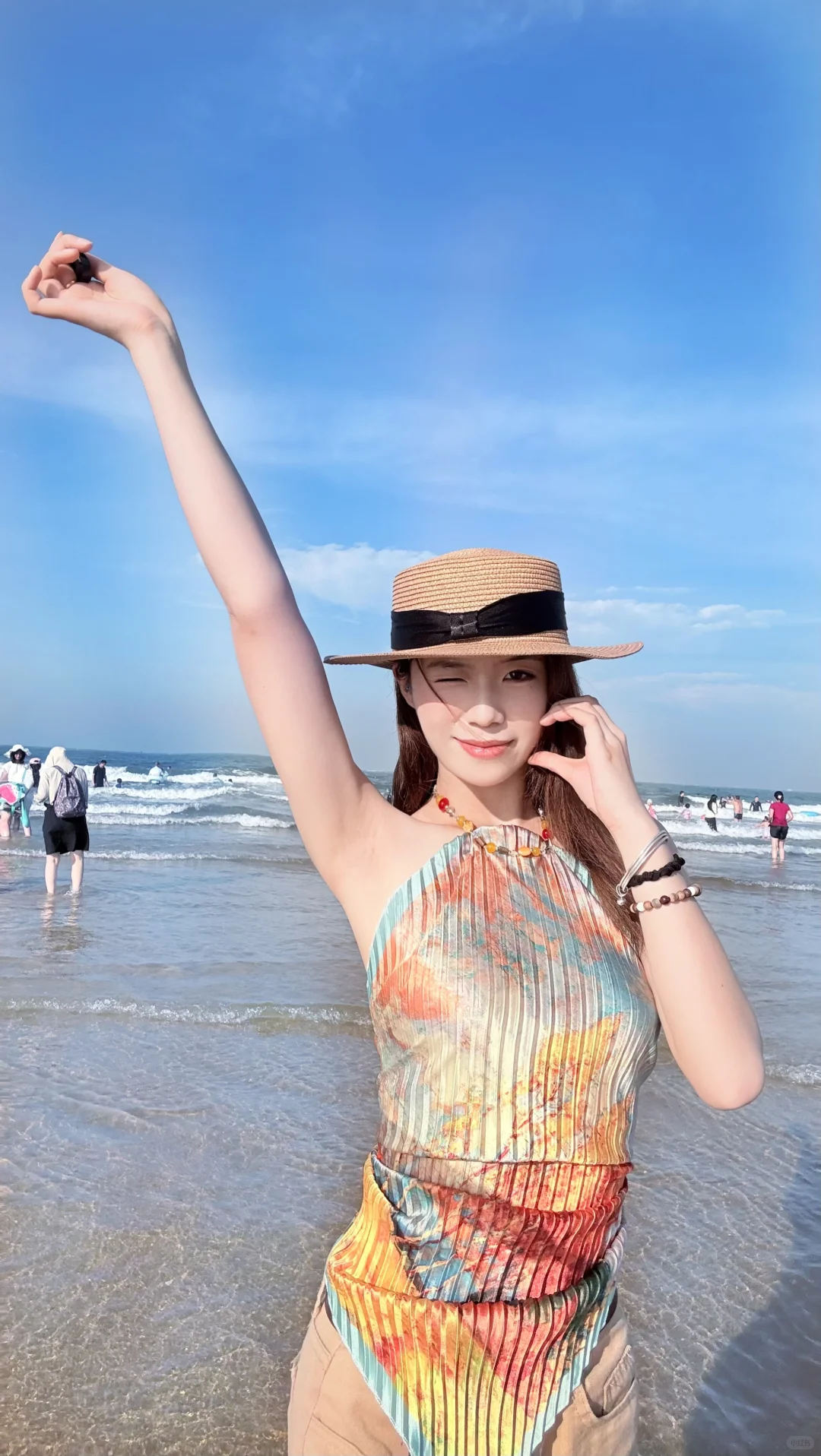 ?️海边穿搭灵感～才20几?的挂脖！我爱了！