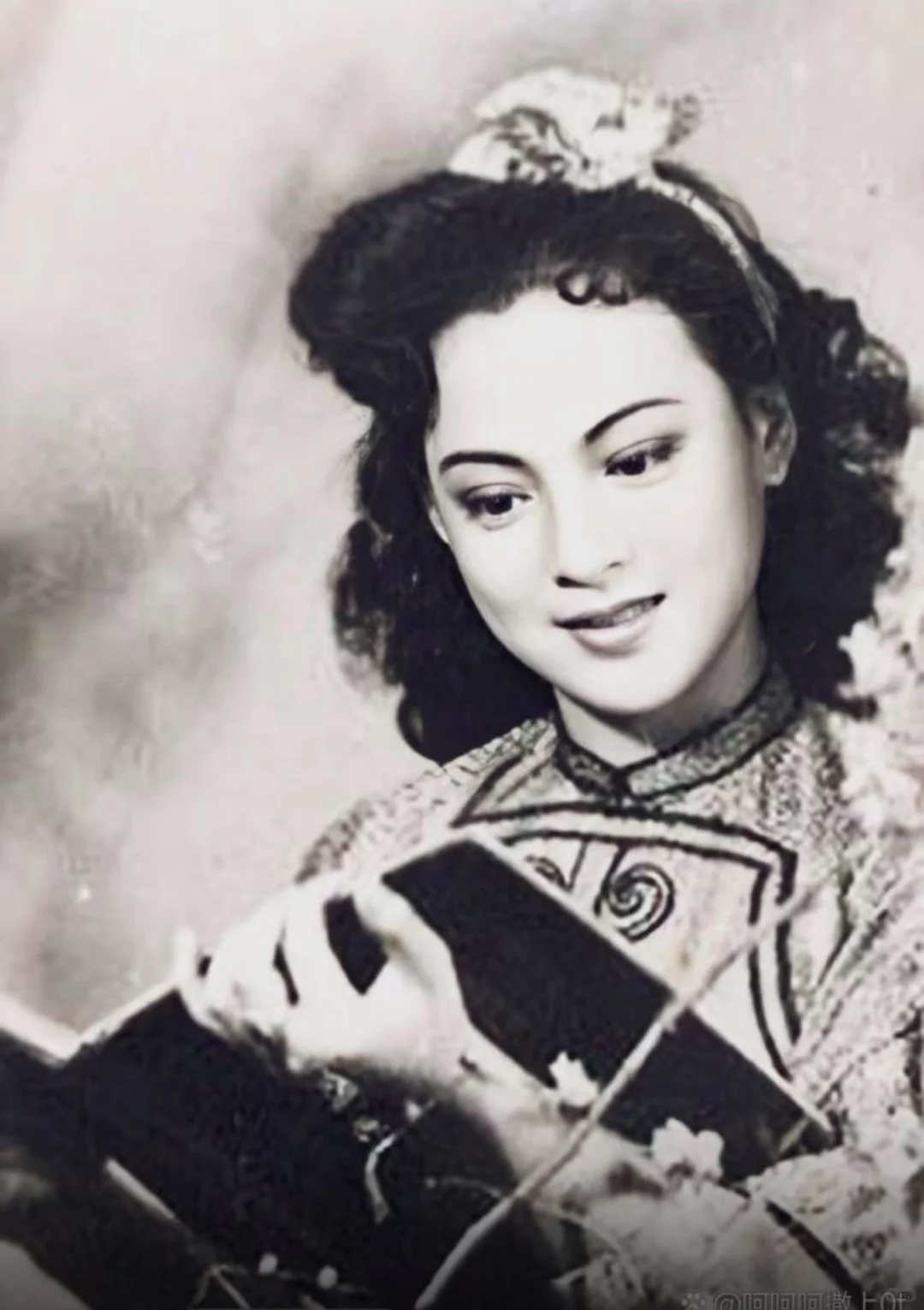 王丹凤，美人一生传奇