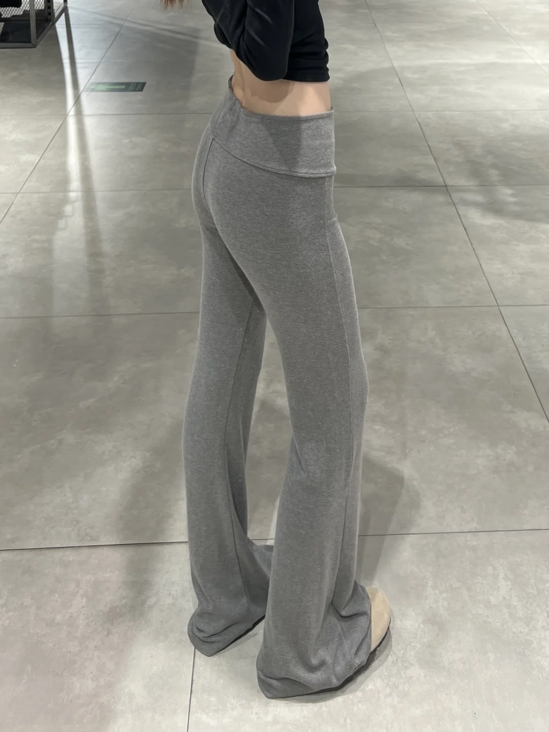 是什么裤子啊！！让我忍不住入了三个颜色！！