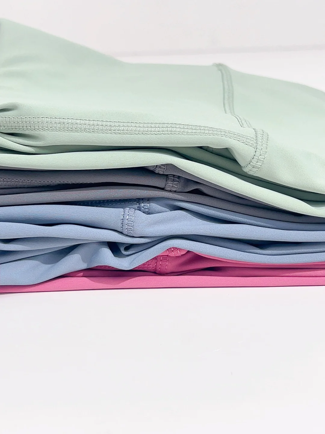 又到了穿瑜伽裤/鲨鱼裤的季节｜才?19不敢信