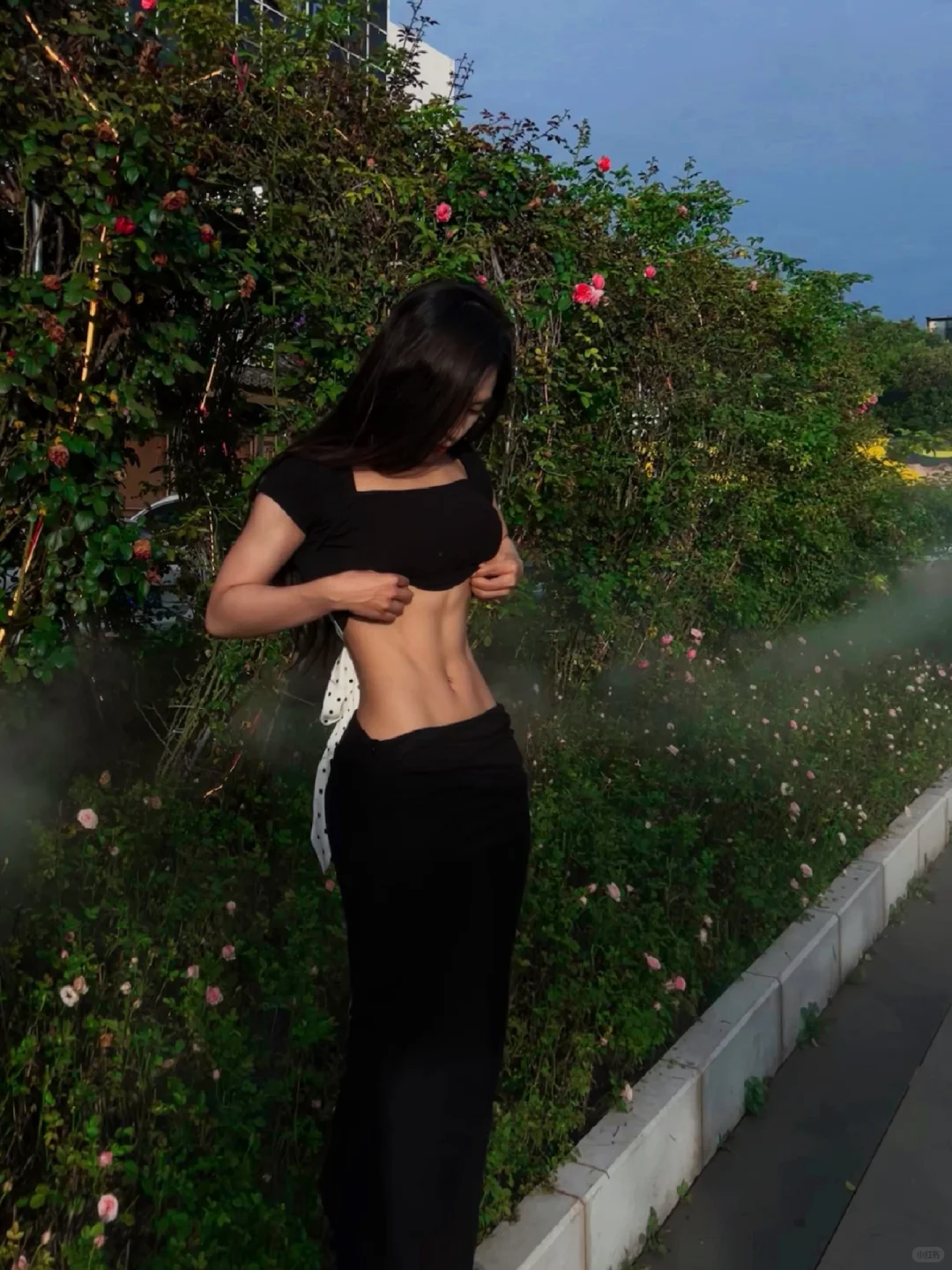 小腹三层，非一日之馋