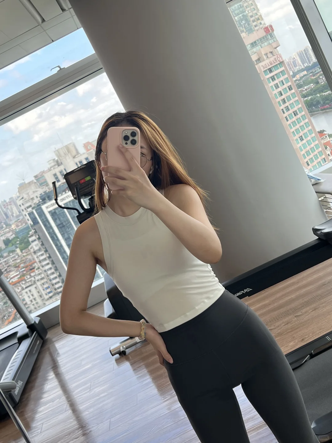 毫无健身痕迹怎么大大方方穿瑜伽裤外出