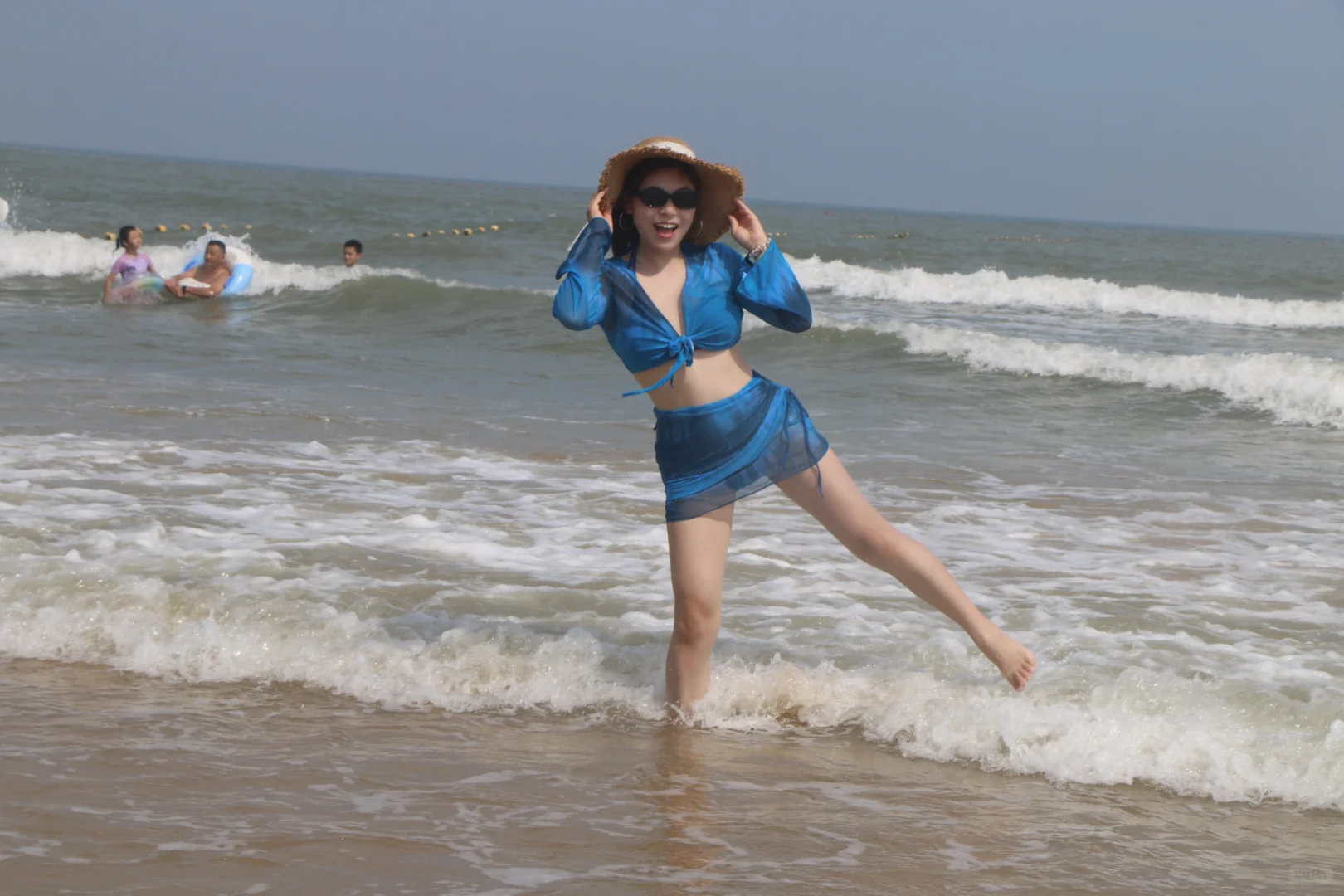 朋友圈发了一张比基尼，被人diss了