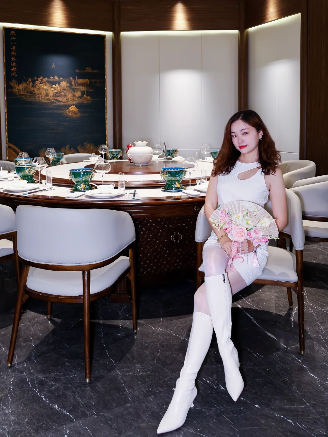 166cm/35+岁 穿旗袍好显白呀?