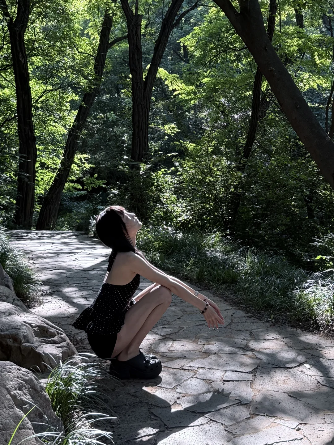 174 85｜你看她的腿会发光诶