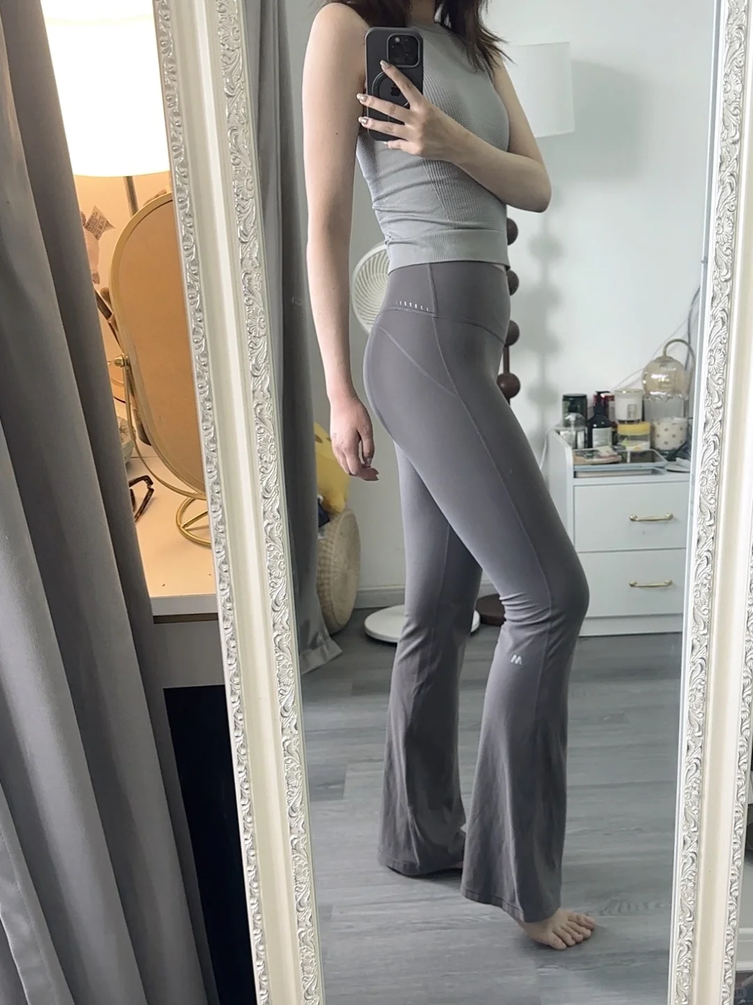 微喇瑜伽裤千千万谁能平替lulu nulu?