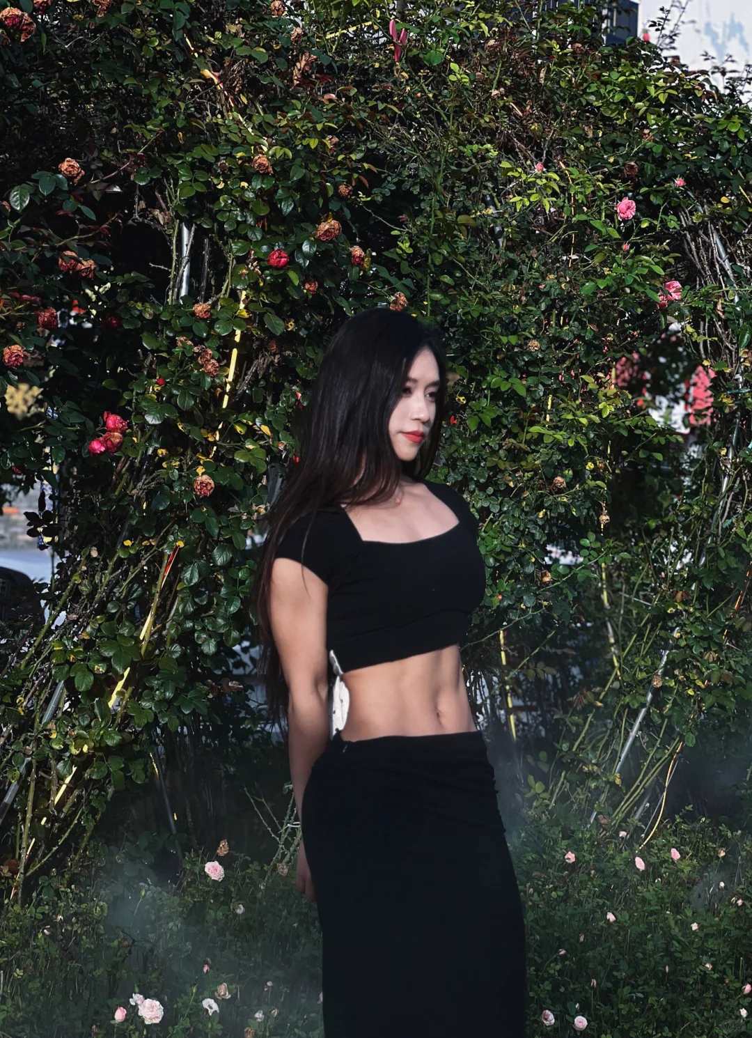 小腹三层，非一日之馋