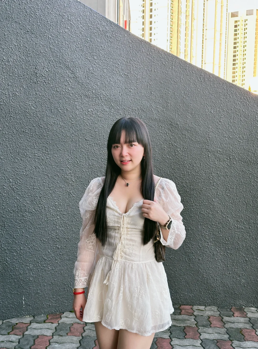 ? 我只是这样穿,就被指指点点了…