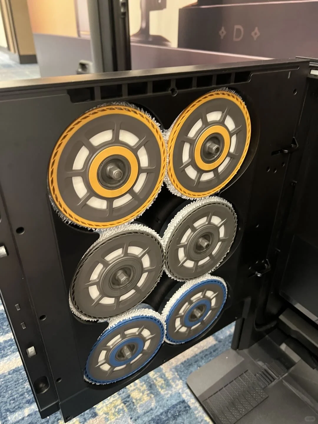 ? 黑科技来袭！追觅扫地机惊艳亮相展会