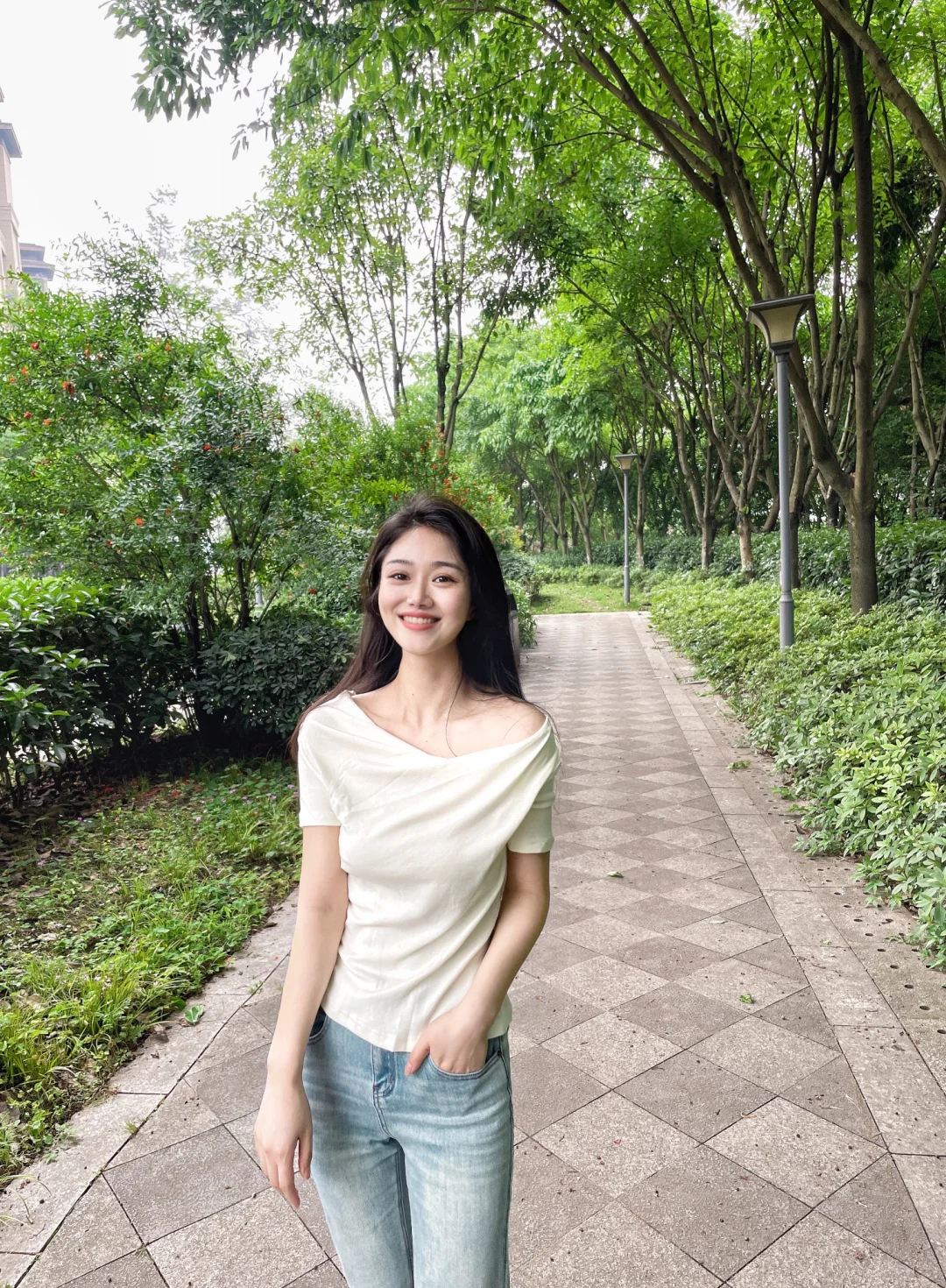 88年，37岁，空腹挨饿5年，少女感是我应得的