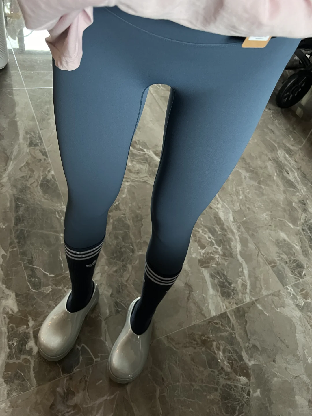 与lulu scuba很适配的瑜伽裤