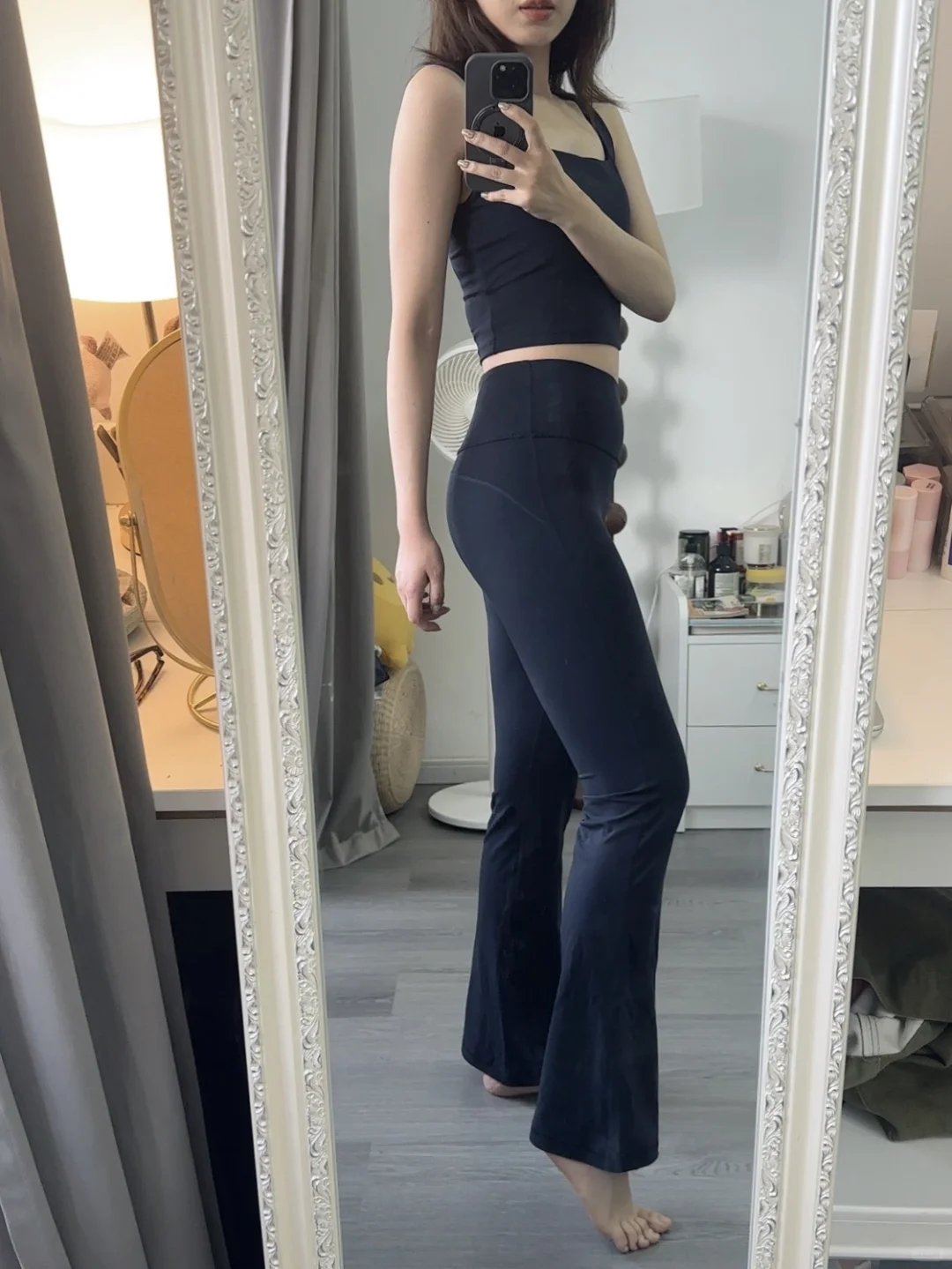 微喇瑜伽裤千千万谁能平替lulu nulu?