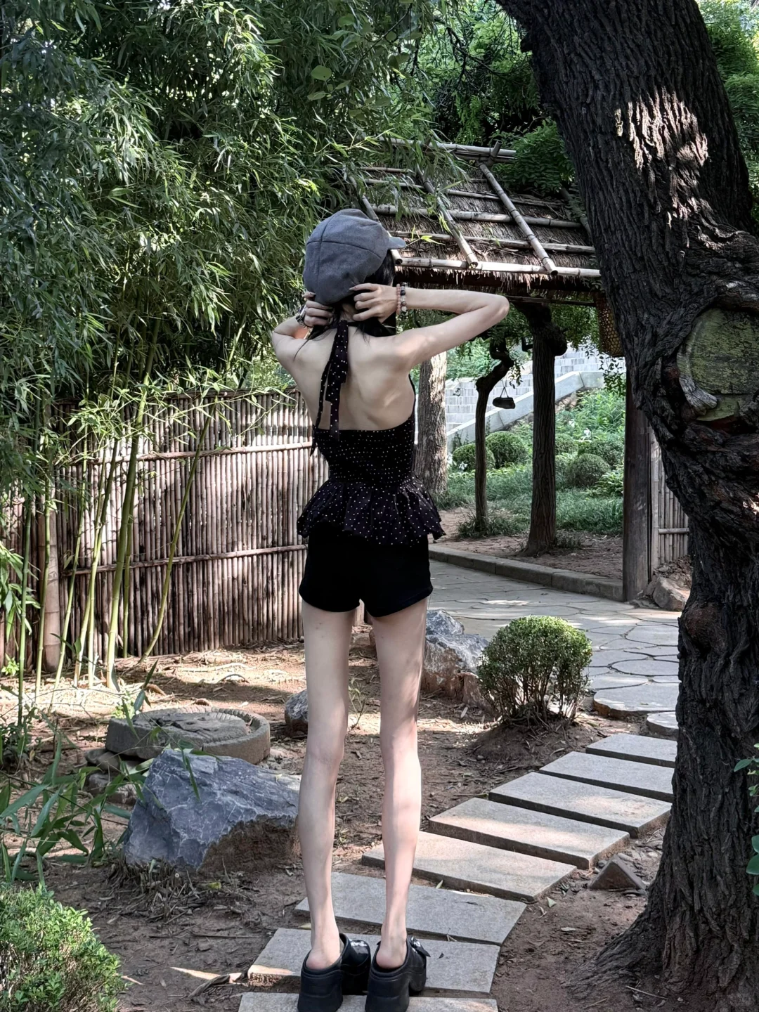 174 85｜你看她的腿会发光诶