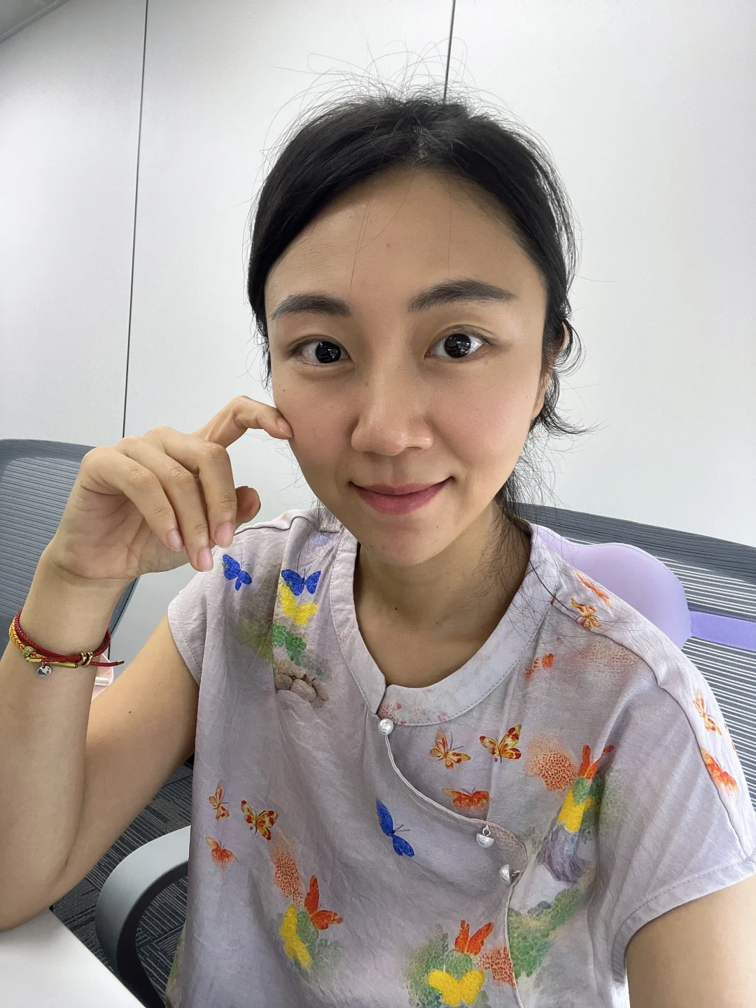 36岁原相机无妆无p图晒晒牛马最真实的状态