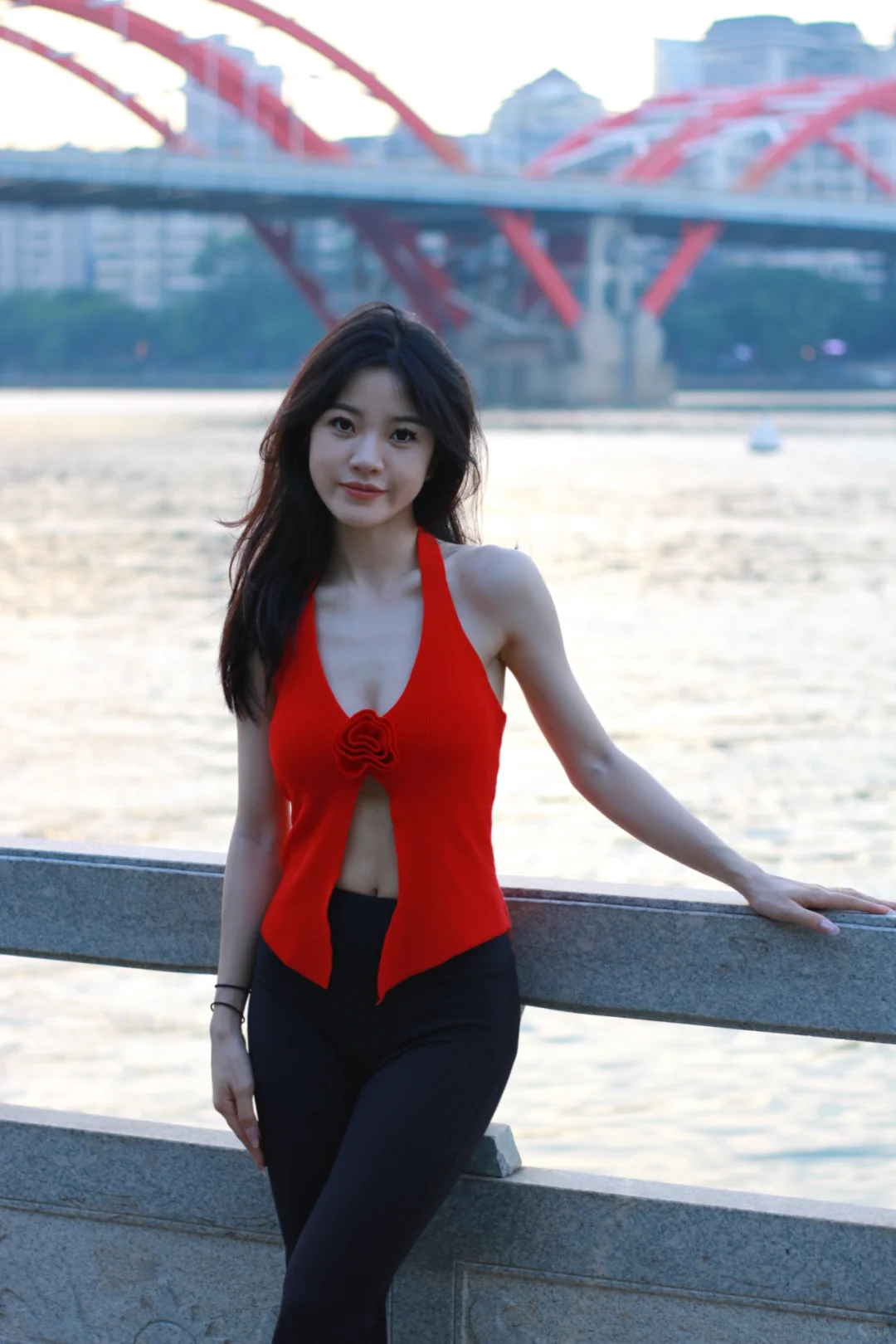 当我大大方方穿上买很久但不敢穿出门的衣服