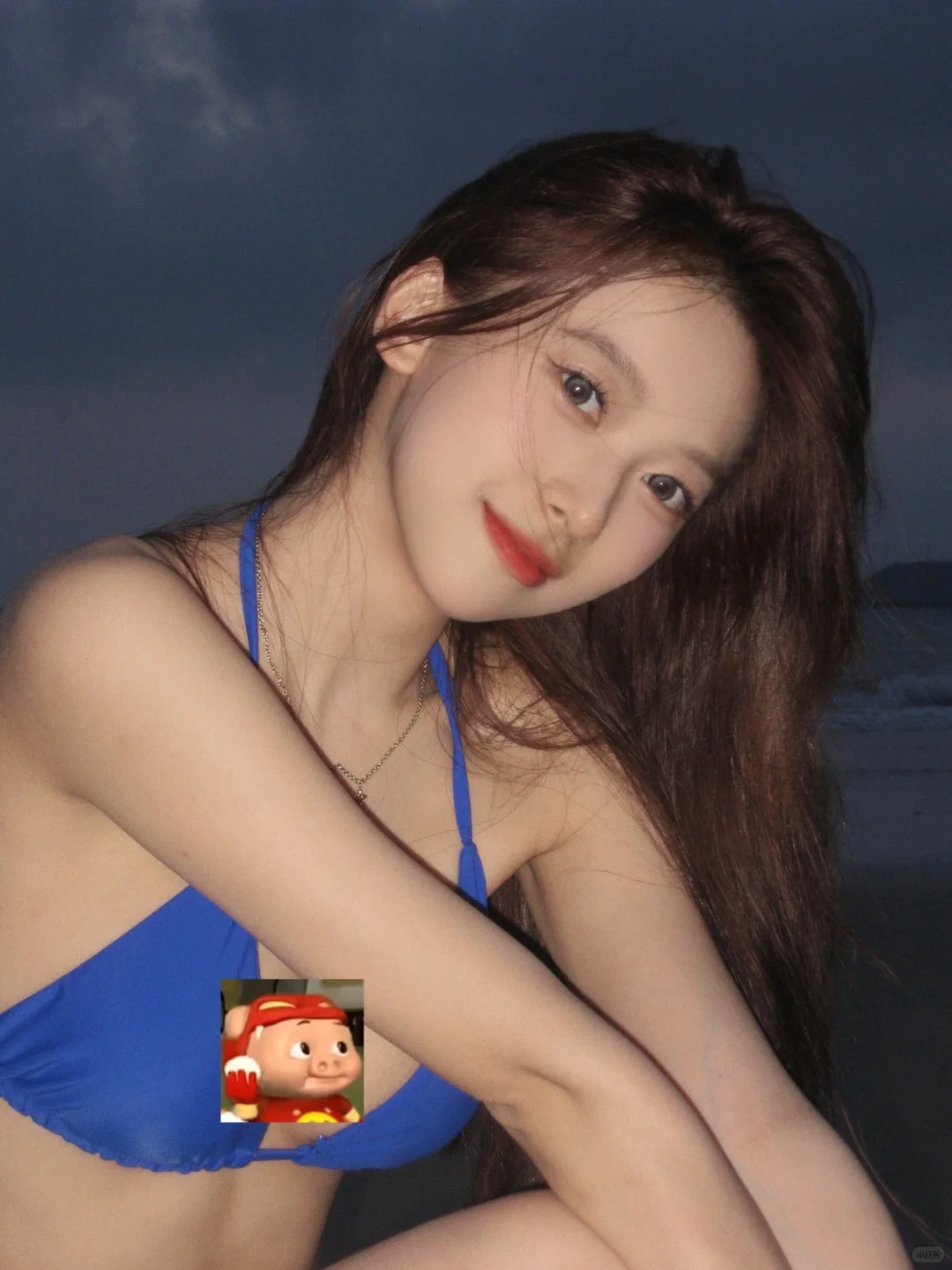 在海边实现穿衣自由?