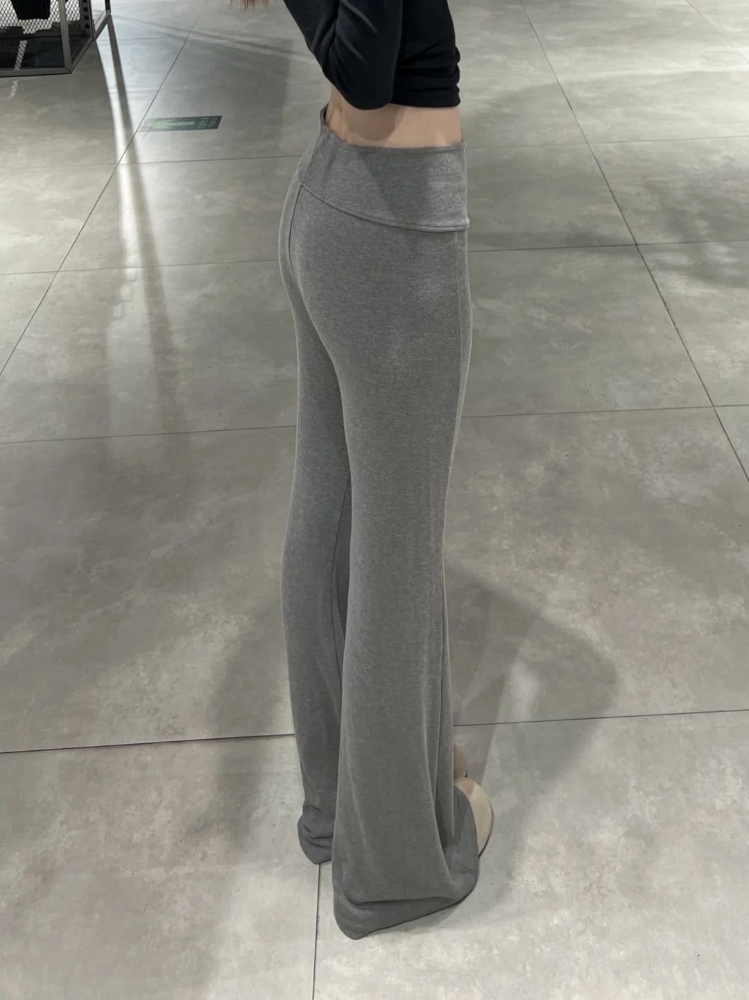 是什么裤子啊！！让我忍不住入了三个颜色！！