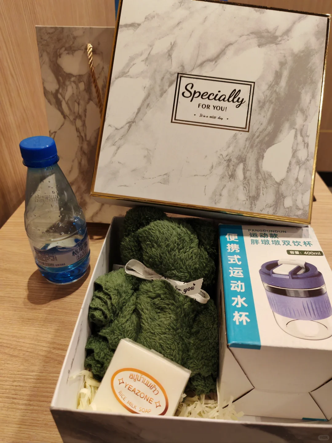 12.8招聘会兼职体验