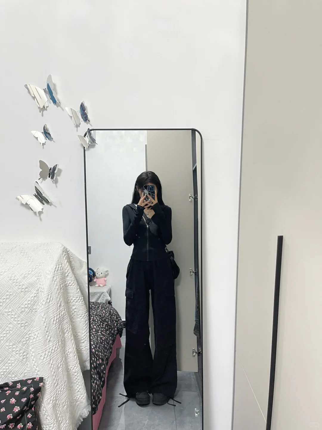 Crush约我夜骑穿哪套姐妹们！二选一