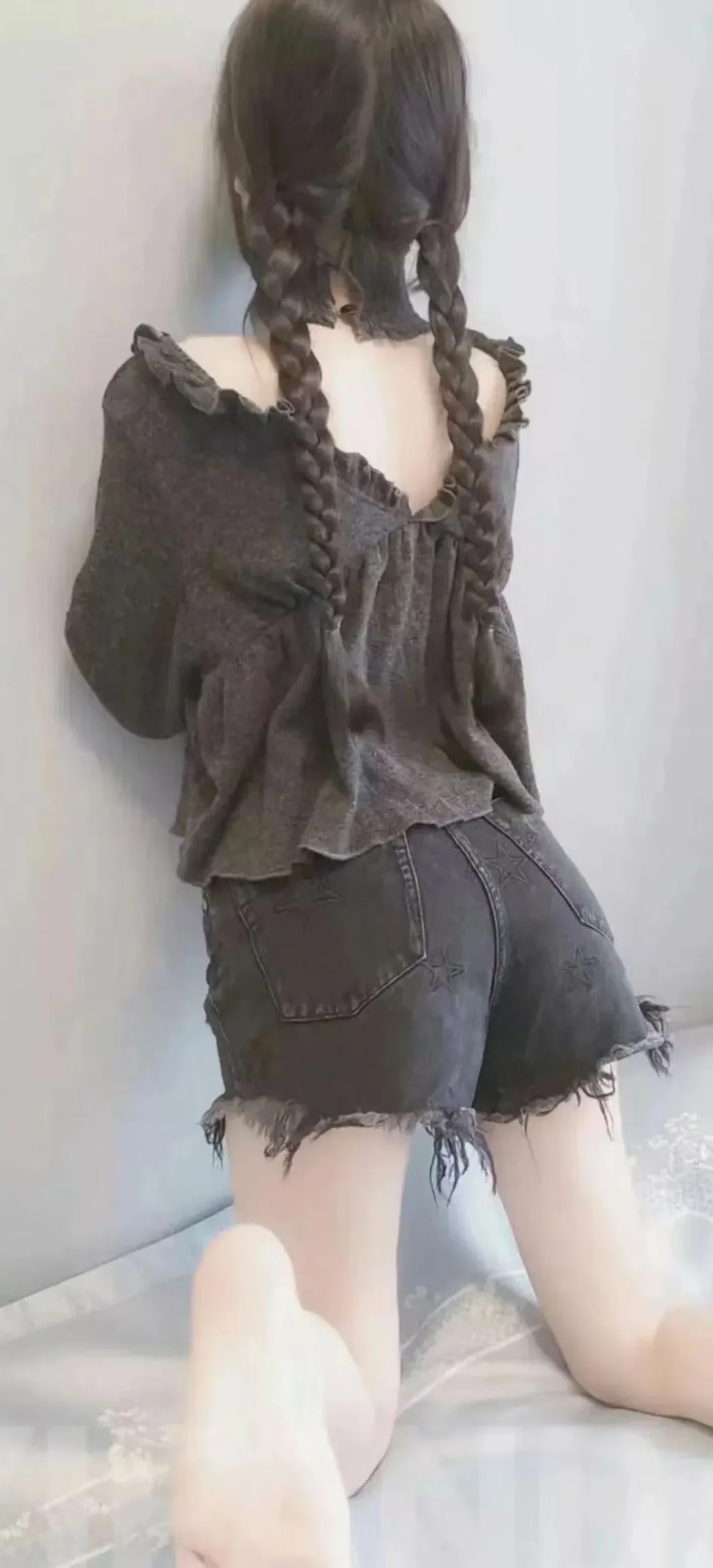 让你欲罢不能的纯欲壁纸