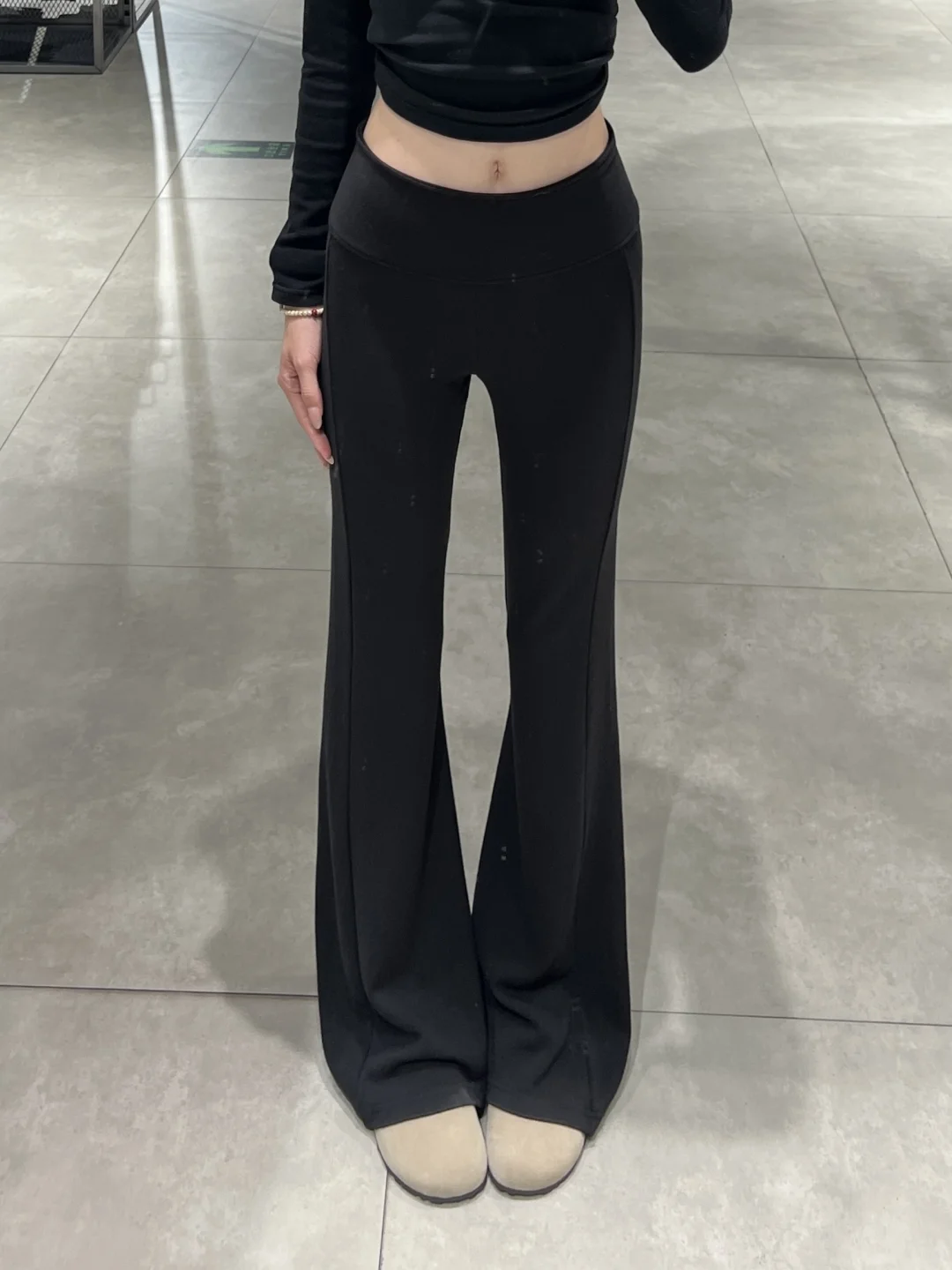 是什么裤子啊！！让我忍不住入了三个颜色！！